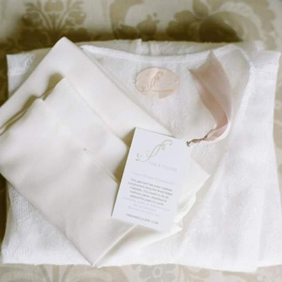 Ivory Lace Bridal Robe - Picture 1 of 4